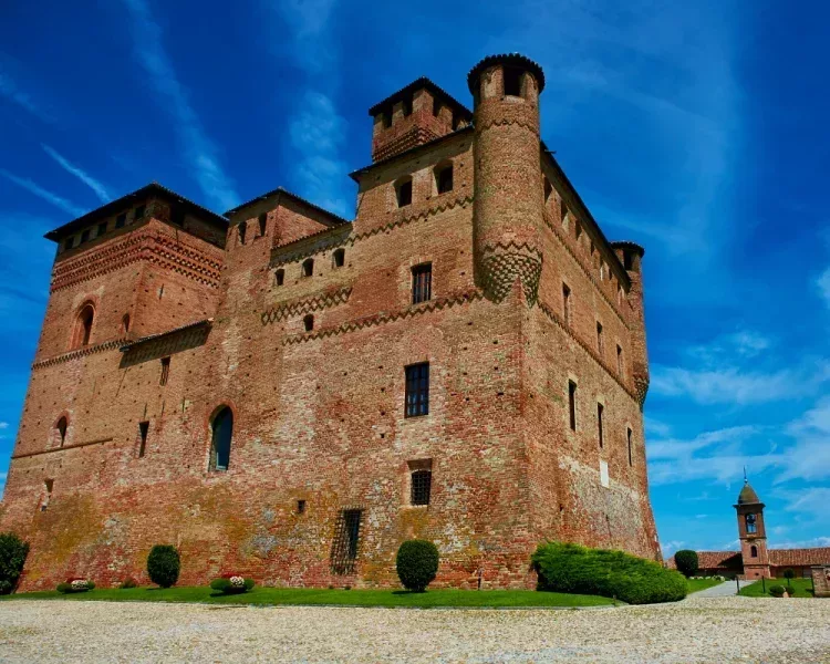 castello grinzane